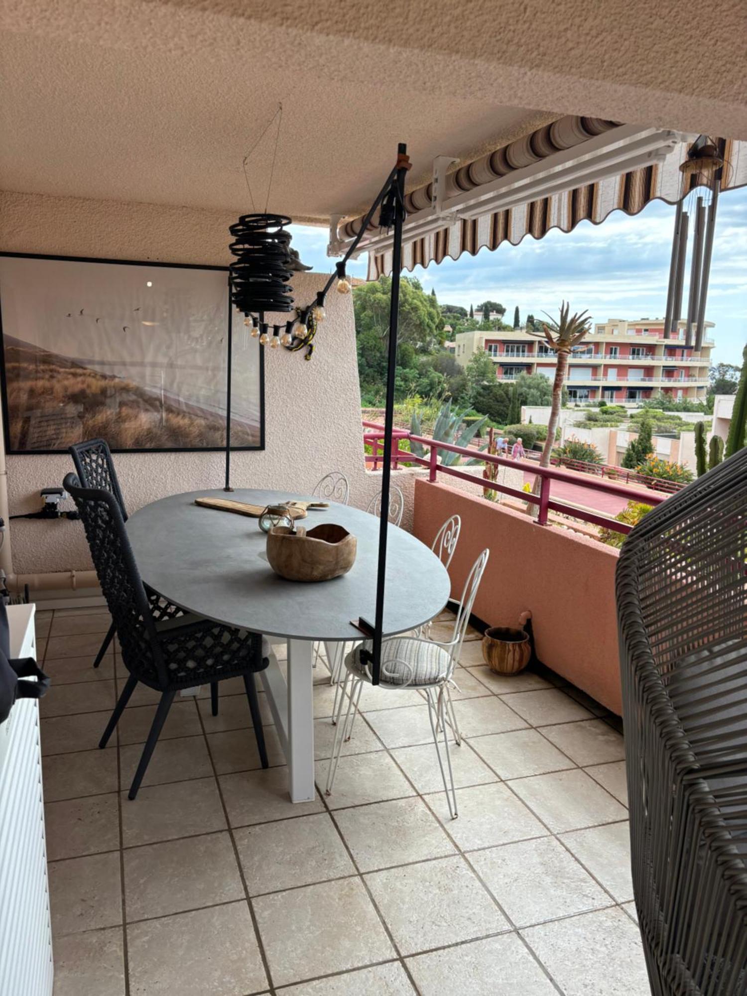T3 Luxe, Vue Mer-piscine, A Pied Apartment *