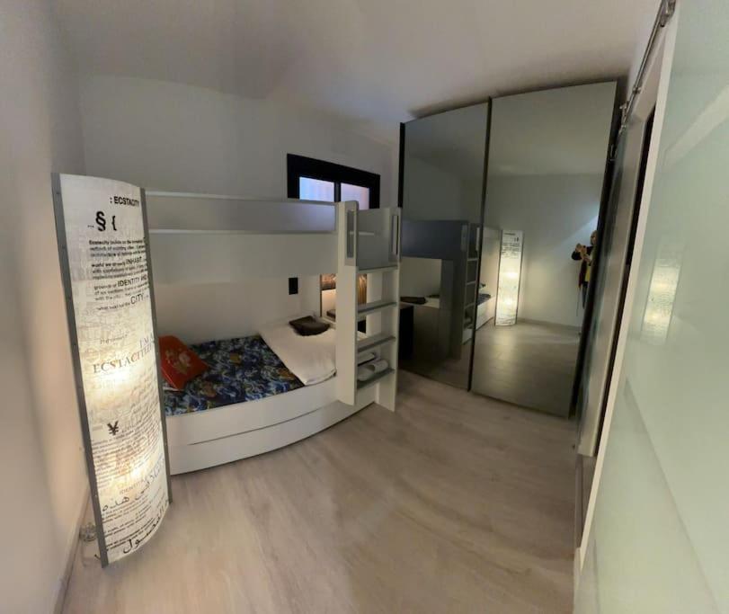 T3 Luxe, Vue Mer-piscine, A Pied
